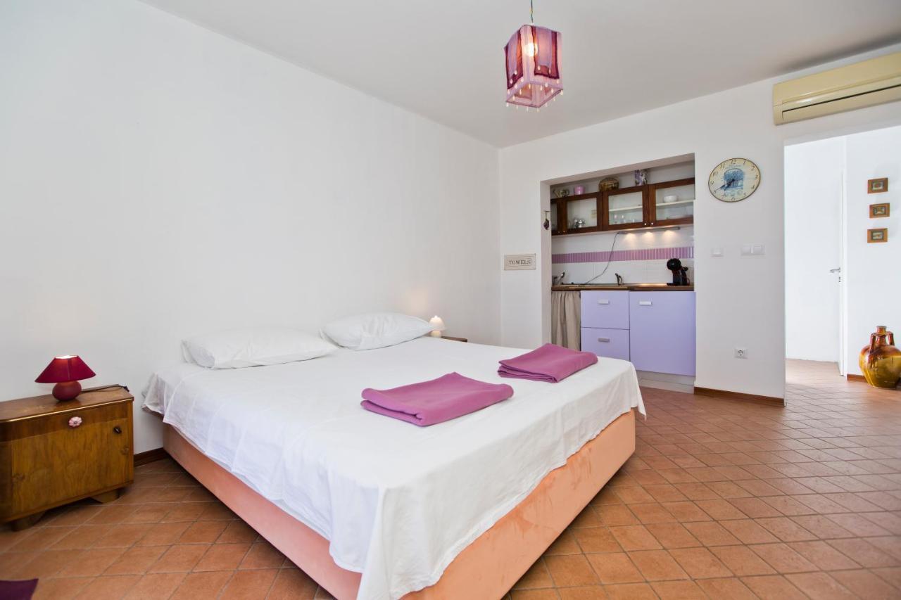 Appartement Rino à Hvar Town Extérieur photo